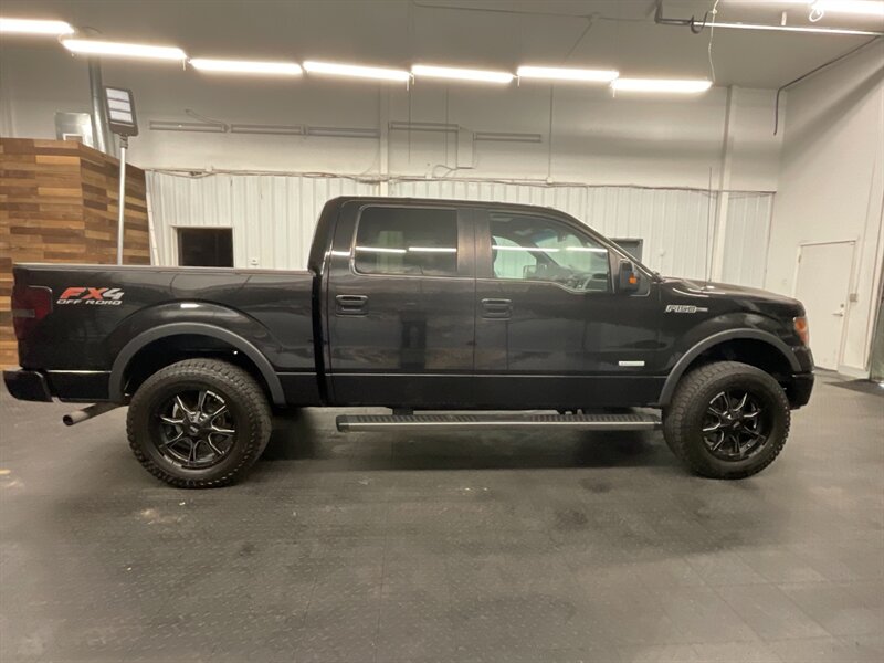 2012 Ford F-150 FX4 Crew Cab 4X4 / 3.5L V6 EcoBoost / LOADED   - Photo 4 - Gladstone, OR 97027