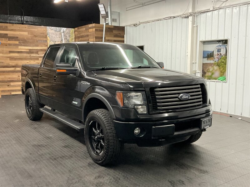 2012 Ford F-150 FX4 Crew Cab 4X4 / 3.5L V6 EcoBoost / LOADED   - Photo 2 - Gladstone, OR 97027