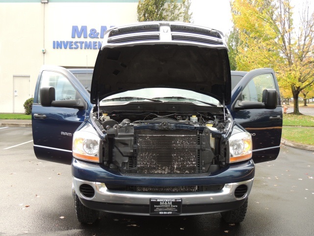 2006 Dodge Ram 3500 DUALLY 4X4 / 5.9L CUMMINS / 6 SPEED MANUAL / 1-TON   - Photo 32 - Portland, OR 97217