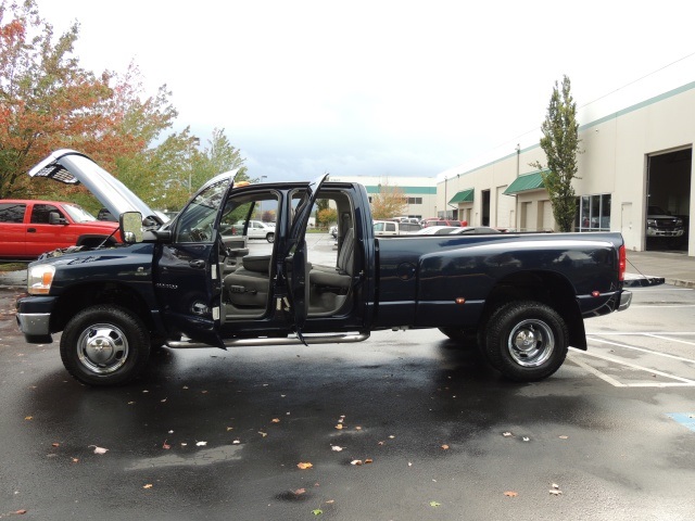 2006 Dodge Ram 3500 DUALLY 4X4 / 5.9L CUMMINS / 6 SPEED MANUAL / 1-TON   - Photo 10 - Portland, OR 97217