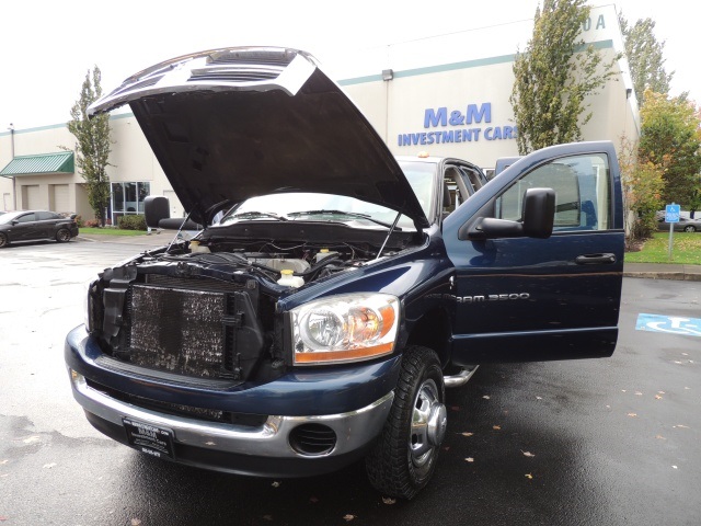 2006 Dodge Ram 3500 DUALLY 4X4 / 5.9L CUMMINS / 6 SPEED MANUAL / 1-TON   - Photo 9 - Portland, OR 97217