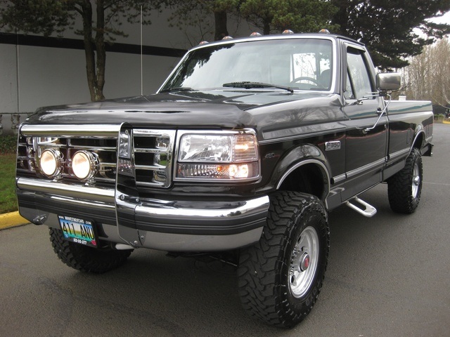 1992 Ford F-250 XLT / 4X4/ Automatic / Excel Cond   - Photo 24 - Portland, OR 97217