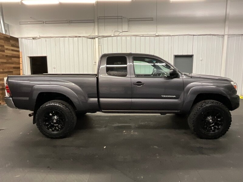 2013 Toyota Tacoma 4x4 / V6 4.0L / NEW LIFT WHEELS TIRES Extra Cab ...