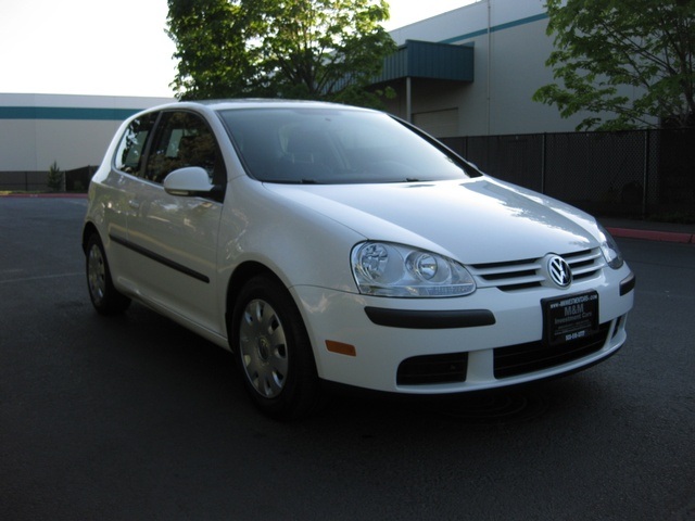 2008 Volkswagen Rabbit S PZEV/ 5-Speed / 5Cyl / Factory Warranty - Photo 7 - Portland, OR 97217