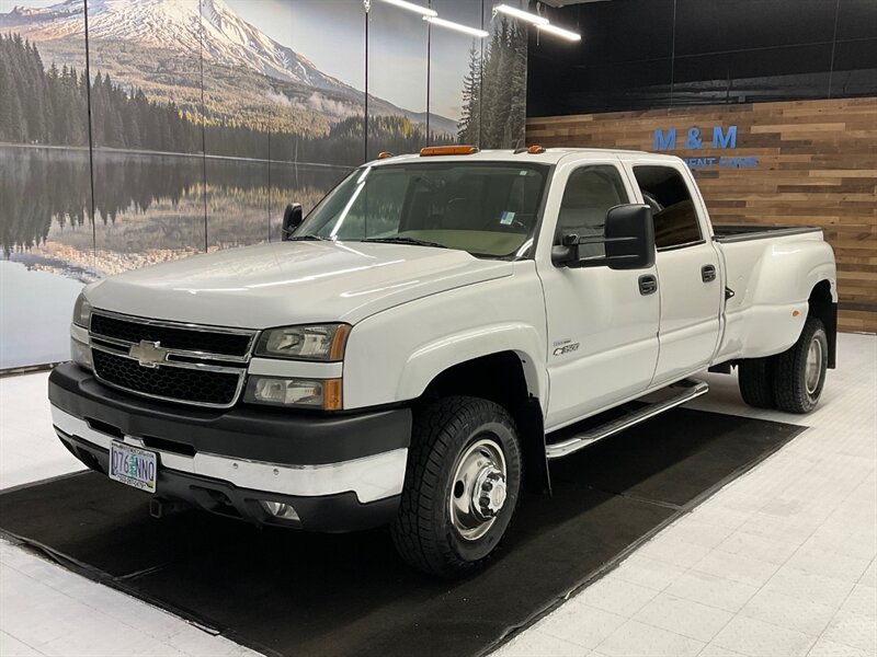 2007 Chevrolet Silverado 3500 LT Crew Cab 4X4 / 6.6L DIESEL / DUALLY / LBZ MOTOR  / BRAND NEW TIRES / Leather / Rear Airbags - Photo 25 - Gladstone, OR 97027