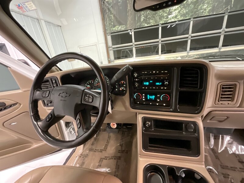 2007 Chevrolet Silverado 3500 LT Crew Cab 4X4 / 6.6L DIESEL / DUALLY / LBZ MOTOR  / BRAND NEW TIRES / Leather / Rear Airbags - Photo 43 - Gladstone, OR 97027