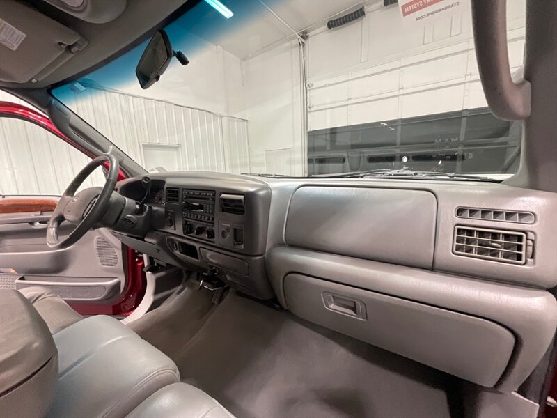 2003 Ford F-250 Lariat Super Cab 4X4 / 7.3L DIESEL /1-OWNER/FX4  / BRAND NEW TIRES/ Leather Heated Seats / ZERO RUST / SHORT BED - Photo 36 - Gladstone, OR 97027