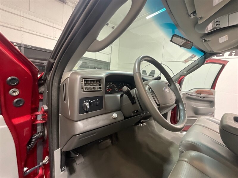 2003 Ford F-250 Lariat Super Cab 4X4 / 7.3L DIESEL /1-OWNER/FX4  / BRAND NEW TIRES/ Leather Heated Seats / ZERO RUST / SHORT BED - Photo 37 - Gladstone, OR 97027