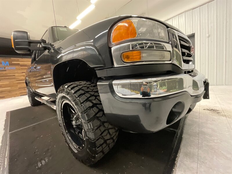 2005 GMC Sierra 2500 SLT Crew Cab 4X4 / 6.6L DIESEL / ALLISON / 1-OWNER  /NEW WHEELS & TIRES / 88,000 MILES - Photo 50 - Gladstone, OR 97027