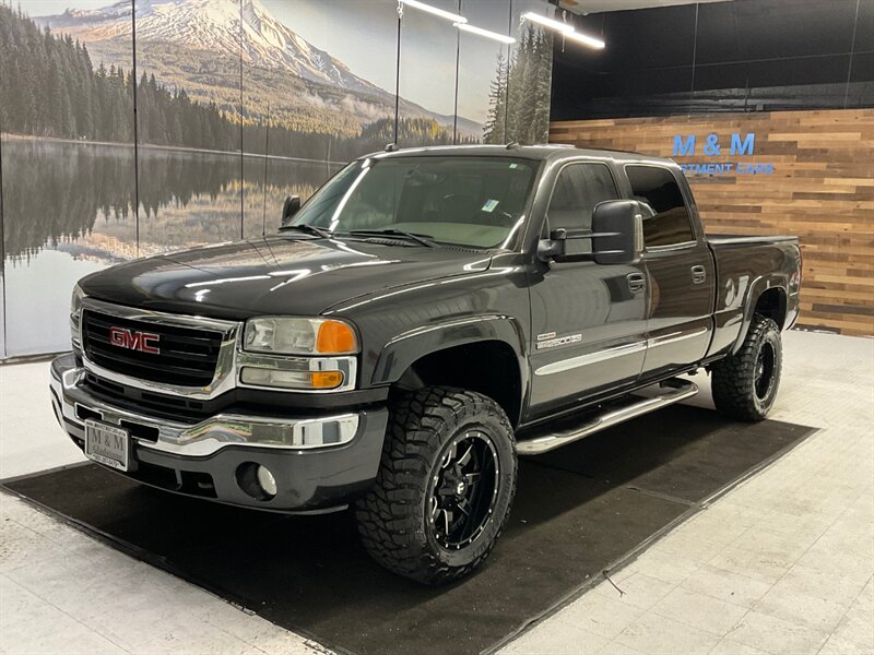 2005 GMC Sierra 2500 SLT Crew Cab 4X4 / 6.6L DIESEL / ALLISON / 1-OWNER  /NEW WHEELS & TIRES / 88,000 MILES - Photo 1 - Gladstone, OR 97027