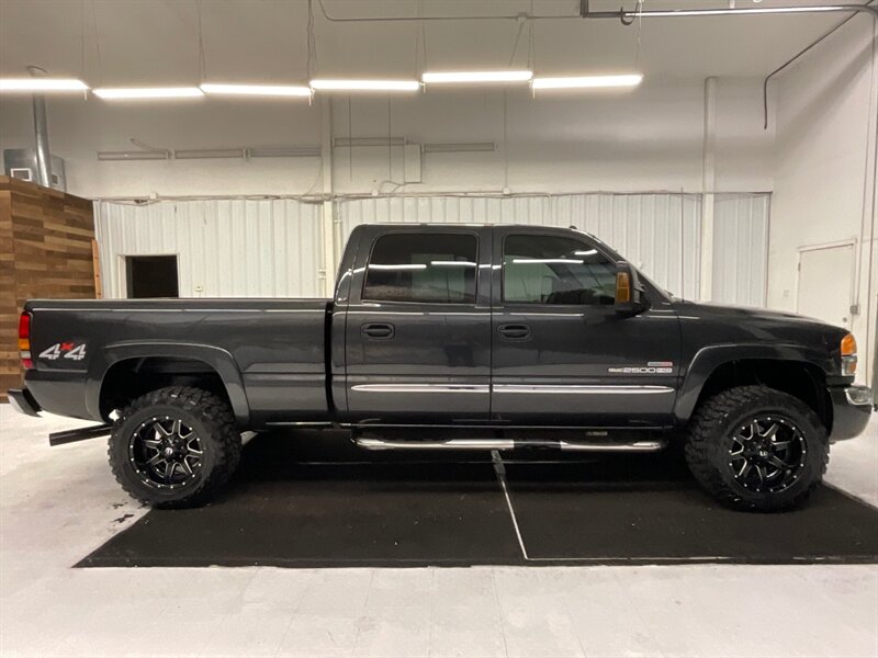 2005 GMC Sierra 2500 SLT Crew Cab 4X4 / 6.6L DIESEL / ALLISON / 1-OWNER  /NEW WHEELS & TIRES / 88,000 MILES - Photo 4 - Gladstone, OR 97027