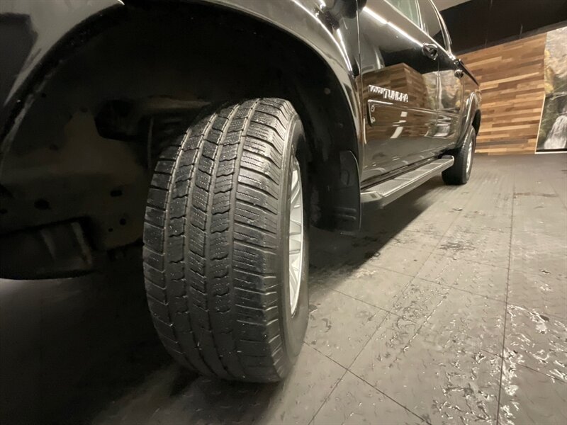 2005 Toyota Tundra LIMITED RWD / ONE OWNER / LOCAL / RUST FREE  DOUBLE CAB / PRESTINE CONDITION / TIMING BELT DONE - Photo 24 - Gladstone, OR 97027