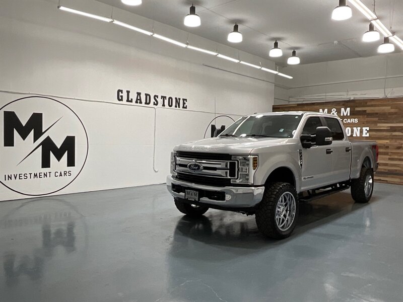 2019 Ford F-250 FX4 / Crew Cab 4X4 / 6.7L DIESEL / LIFTED LIFTED  / Backup Camera - Photo 25 - Gladstone, OR 97027