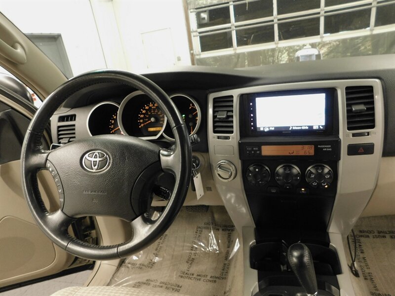 2009 Toyota 4Runner SR5 4X4 / V6 / Navi   - Photo 13 - Gladstone, OR 97027