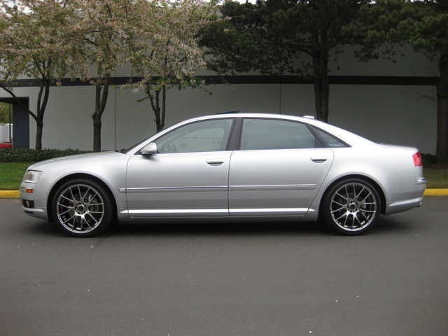 2004 Audi A8 L quattro/ AWD/ ULTIMATE LUXURY   - Photo 2 - Portland, OR 97217