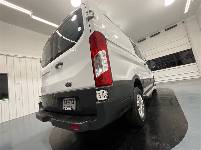 2016 Ford Transit 250 CARGO VAN / 3.7L V6 / LOW ROOF / 49K MILES  / Backup Camera / Excel Cond - Photo 41 - Gladstone, OR 97027