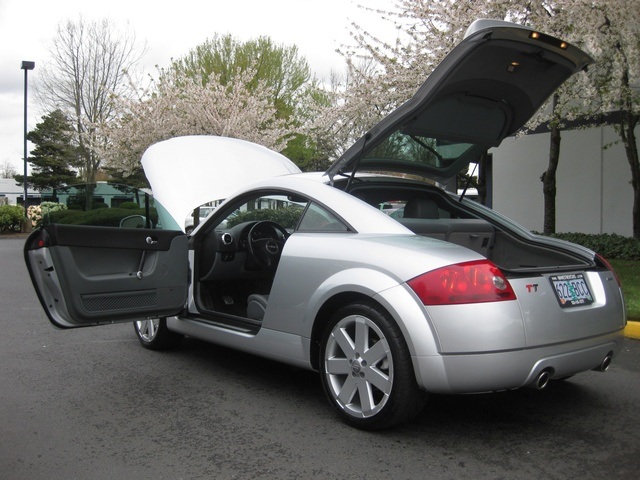 2004 Audi TT 225hp quattro/ 6-speed manual / excellent cond