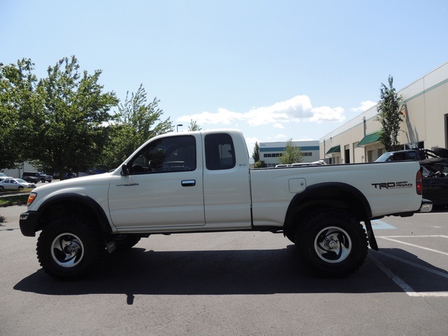 1999 Toyota Tacoma SR5 4WD TRD PKG LIFTED LOW MILES   - Photo 3 - Portland, OR 97217