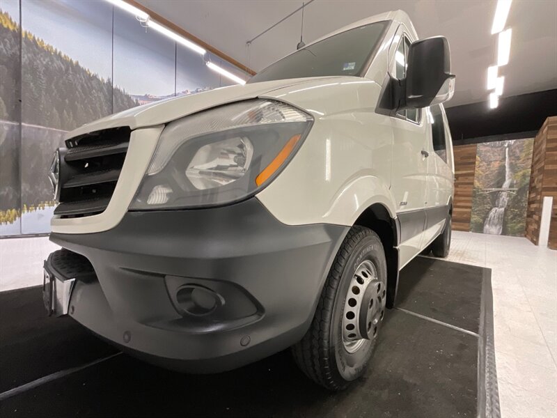 2014 Mercedes-Benz Sprinter 3500 Cargo Van Crew /3.0L DIESEL/HIGHROOF / DUALLY  / 1-OWNER / Backup Camera / 5-Passenger w. CARGO / SHARP & CLEAN !! - Photo 26 - Gladstone, OR 97027