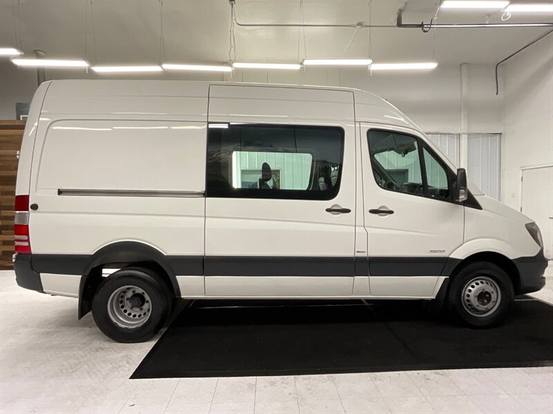 2014 Mercedes-Benz Sprinter 3500 Cargo Van Crew /3.0L DIESEL/HIGHROOF / DUALLY  / 1-OWNER / Backup Camera / 5-Passenger w. CARGO / SHARP & CLEAN !! - Photo 4 - Gladstone, OR 97027