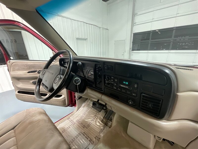 1994 Dodge Ram 3500 Laramie Regular Cab/ DUALLY/ 5.9L DIESEL/92K MILES  / 12-VALVE CUMMINS DIESEL /LONG BED / 1-OWNER LOCAL / ZERO RUST / COLLECTOR QUALITY / ALL ORIGINAL / BRAND NEW TIRES / FULLY SERVICED - Photo 36 - Gladstone, OR 97027