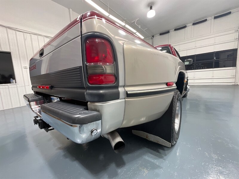 1994 Dodge Ram 3500 Laramie Regular Cab/ DUALLY/ 5.9L DIESEL/92K MILES  / 12-VALVE CUMMINS DIESEL /LONG BED / 1-OWNER LOCAL / ZERO RUST / COLLECTOR QUALITY / ALL ORIGINAL / BRAND NEW TIRES / FULLY SERVICED - Photo 49 - Gladstone, OR 97027