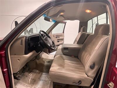 1994 Dodge Ram 3500 5.9L DIESEL/ Laramie Regular Cab/ DUALLY/92K MILES  / 12-VALVE CUMMINS DIESEL /LONG BED / 1-OWNER LOCAL / ZERO RUST / COLLECTOR QUALITY / ALL ORIGINAL / BRAND NEW TIRES / FULLY SERVICED - Photo 11 - Gladstone, OR 97027