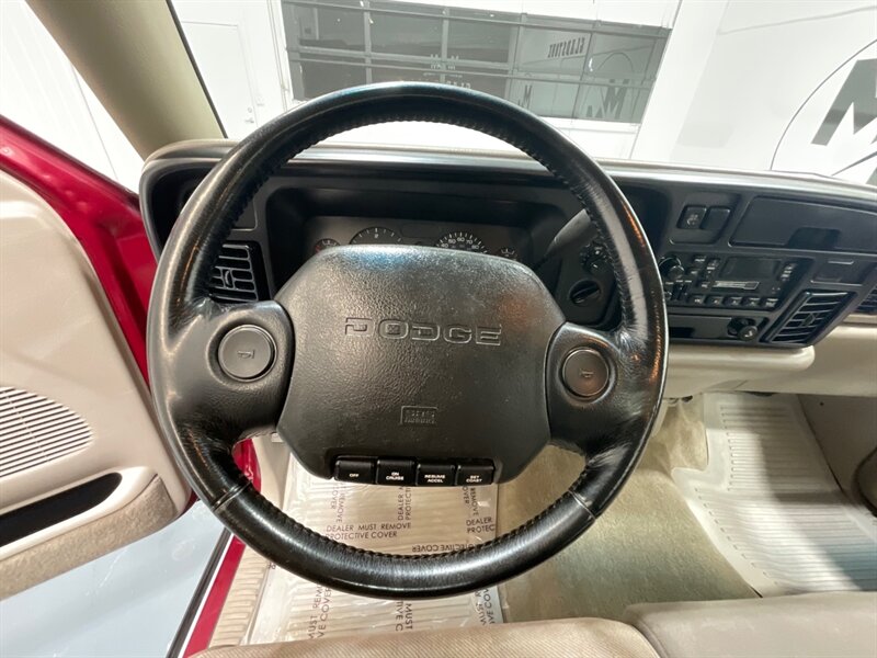 1994 Dodge Ram 3500 Laramie Regular Cab/ DUALLY/ 5.9L DIESEL/92K MILES  / 12-VALVE CUMMINS DIESEL /LONG BED / 1-OWNER LOCAL / ZERO RUST / COLLECTOR QUALITY / ALL ORIGINAL / BRAND NEW TIRES / FULLY SERVICED - Photo 15 - Gladstone, OR 97027