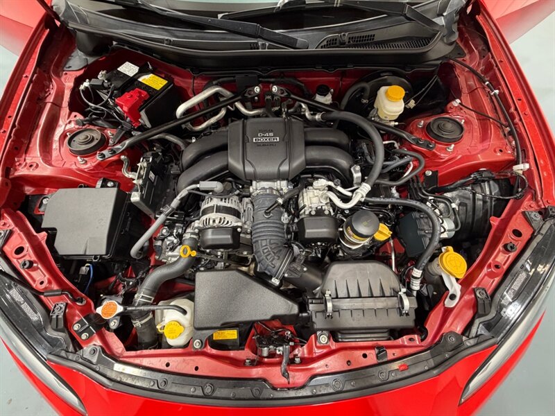 2023 Toyota 86 Premium 2.4L COUPE 2Dr / MANUAL /ONLY 11,171 MILES / 2 Dr Coupe / Local Car RUST FREE - Photo 9 - Gladstone, OR 97027