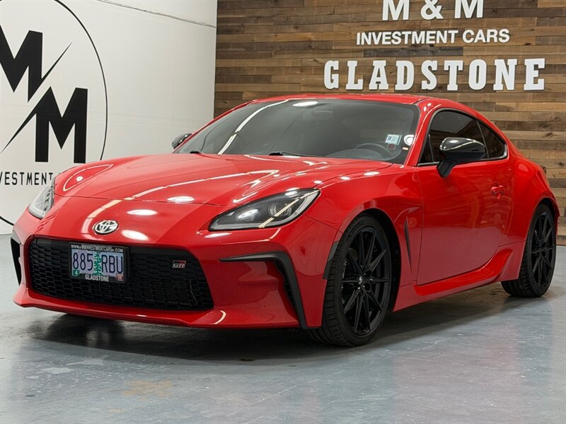 2023 Toyota 86 Premium 2.4L COUPE 2Dr / MANUAL /ONLY 11,171 MILES / 2 Dr Coupe / Local Car RUST FREE - Photo 37 - Gladstone, OR 97027