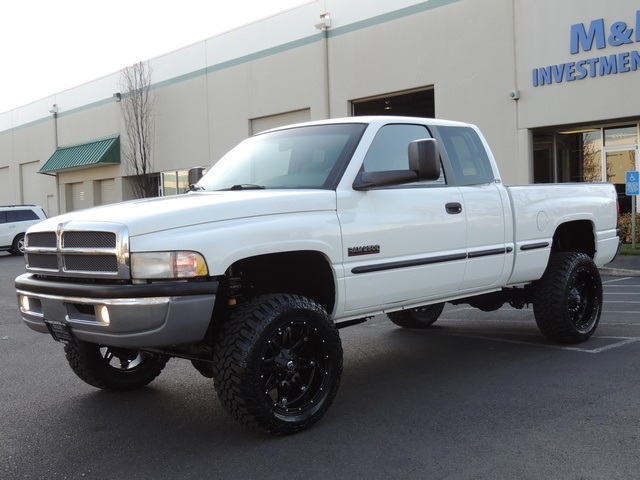 1999 Dodge Ram 2500 Laramie SLT 5.9L Diesel 5-SPD LIFTED   - Photo 39 - Portland, OR 97217