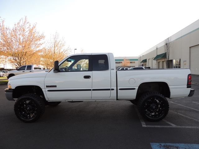 1999 Dodge Ram 2500 Laramie SLT 5.9L Diesel 5-SPD LIFTED   - Photo 3 - Portland, OR 97217