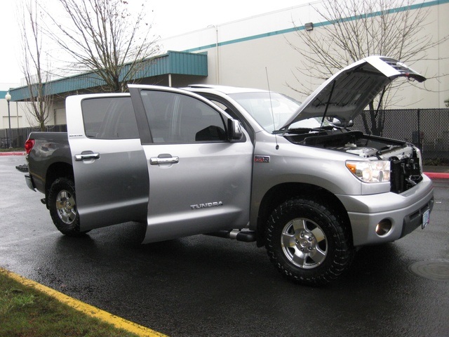 2007 Toyota Tundra CrewMax Limited 4X4 / TRD Off Road / LIFTED   - Photo 15 - Portland, OR 97217