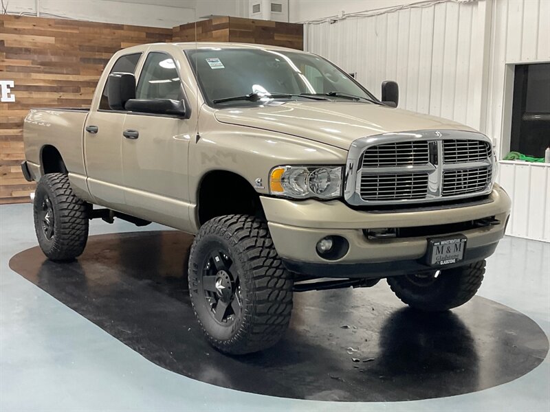 2005 Dodge Ram 2500 SLT 4X4 / 5.9L CUMMINS DIESEL HO /1-OWNER/ LIFTED  / NEW 37 " MUD TIRES - Photo 2 - Gladstone, OR 97027