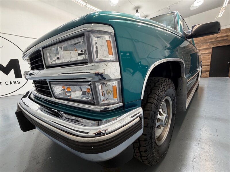 1995 Chevrolet C/K 2500 Series C2500 Silverado Regular Cab 7.4L V8 / 52,000 MILES / LONG BED / ZERO RUST - Photo 43 - Gladstone, OR 97027