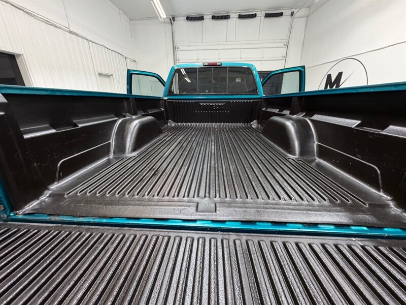 1995 Chevrolet C/K 2500 Series C2500 Silverado Regular Cab 7.4L V8 / 52,000 MILES / LONG BED / ZERO RUST - Photo 10 - Gladstone, OR 97027