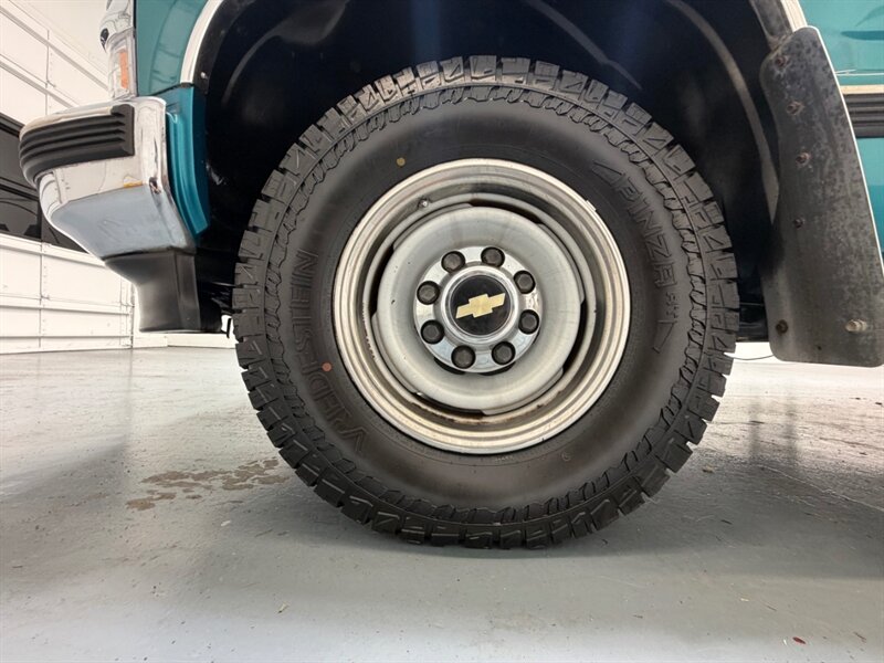 1995 Chevrolet C/K 2500 Series C2500 Silverado Regular Cab 7.4L V8 / 52,000 MILES / LONG BED / ZERO RUST - Photo 23 - Gladstone, OR 97027