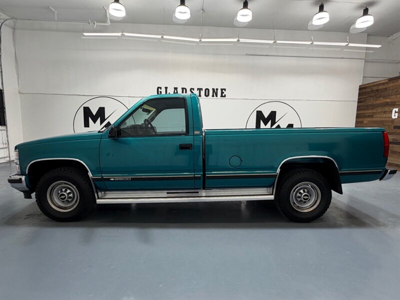 1995 Chevrolet C/K 2500 Series C2500 Silverado Regular Cab 7.4L V8 / 52,000 MILES / LONG BED / ZERO RUST - Photo 3 - Gladstone, OR 97027