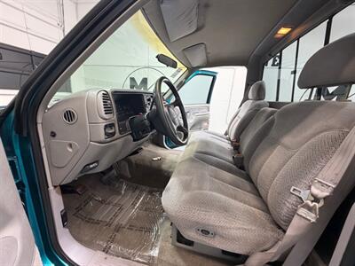 1995 Chevrolet C/K 2500 Series C2500 Silverado Regular Cab 7.4L V8 / 52,000 MILES / LONG BED / ZERO RUST - Photo 12 - Gladstone, OR 97027