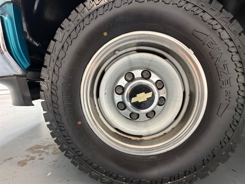 1995 Chevrolet C/K 2500 Series C2500 Silverado Regular Cab 7.4L V8 / 52,000 MILES / LONG BED / ZERO RUST - Photo 35 - Gladstone, OR 97027