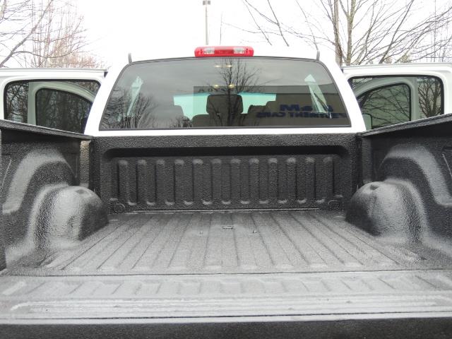 2007 Dodge Ram 3500 DUALLY 4X4 Mega Cab / 5.9 DIESEL / 6-Speed LIFTED   - Photo 27 - Portland, OR 97217