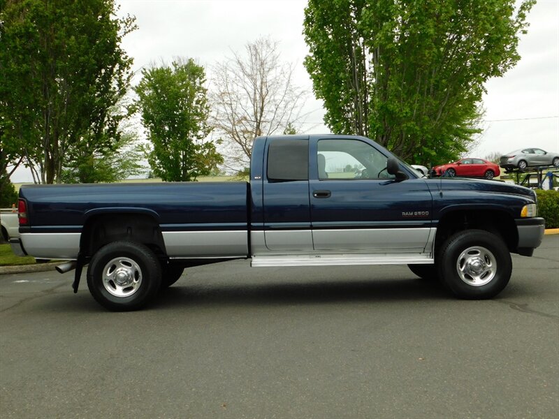 2001 Dodge Ram 2500 SLT Plus 4dr 4X4 5.9L Cummins Diesel / 1-Owner   - Photo 4 - Portland, OR 97217