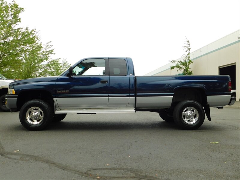 2001 Dodge Ram 2500 SLT Plus 4dr 4X4 5.9L Cummins Diesel / 1-Owner   - Photo 3 - Portland, OR 97217