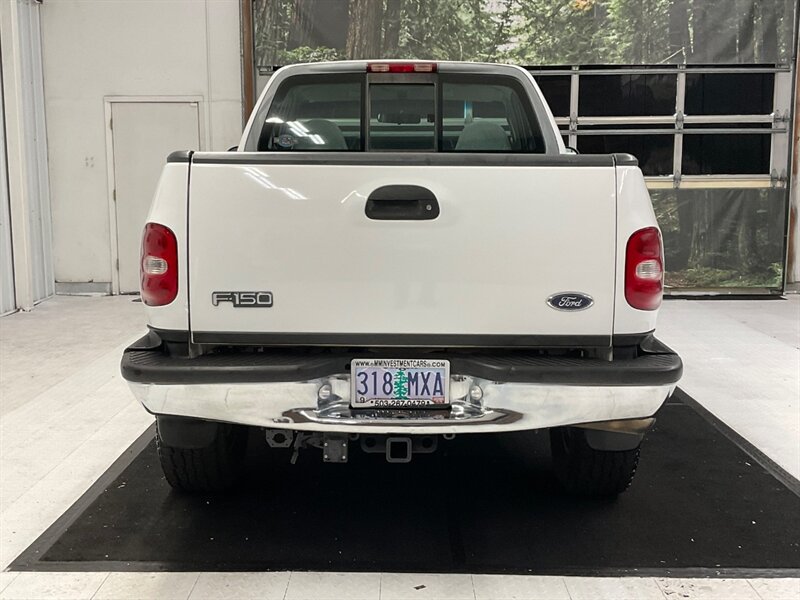 1998 Ford F-150 XLT Regular Cab 4X4 / 4.6L V8 / 122,000 MILES  / LOCAL OREGON TRUCK / RUST FREE / Excel Cond - Photo 6 - Gladstone, OR 97027