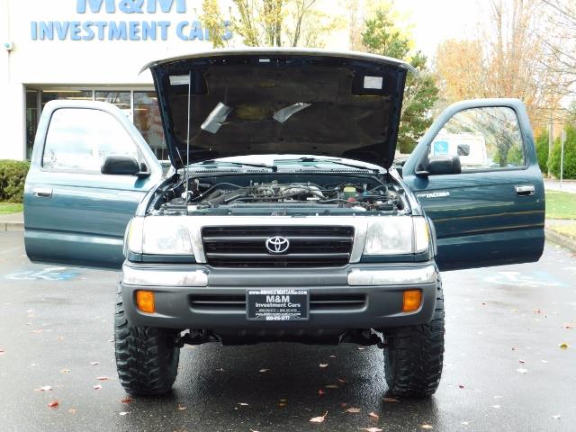 1998 Toyota Tacoma 4X4 V6 3.4L / 5 SPEED / TIMING BELT DONE /  LIFTED   - Photo 29 - Portland, OR 97217