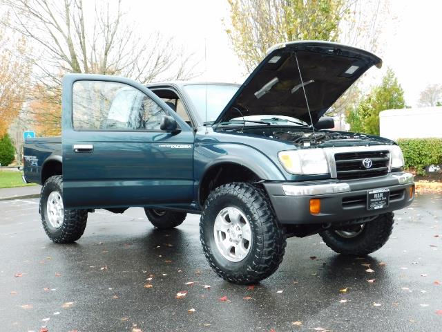 1998 Toyota Tacoma 4X4 V6 3.4L / 5 SPEED / TIMING BELT DONE /  LIFTED   - Photo 27 - Portland, OR 97217