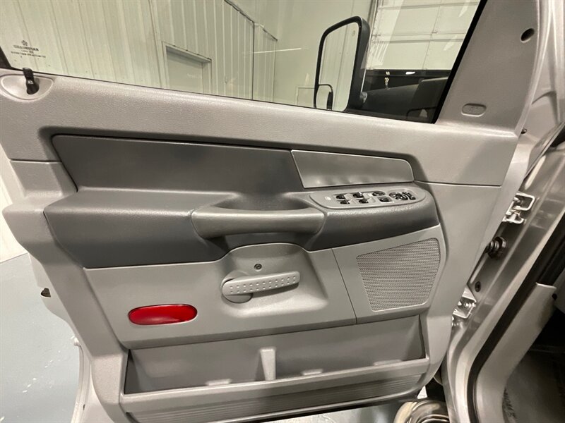 2007 Dodge Ram 2500 Big Horn 4X4 5.9L DIESEL / 55K MILES / NEW TIRES / LONG BED / ZERO RUST / LOCAL TRUCK - Photo 34 - Gladstone, OR 97027