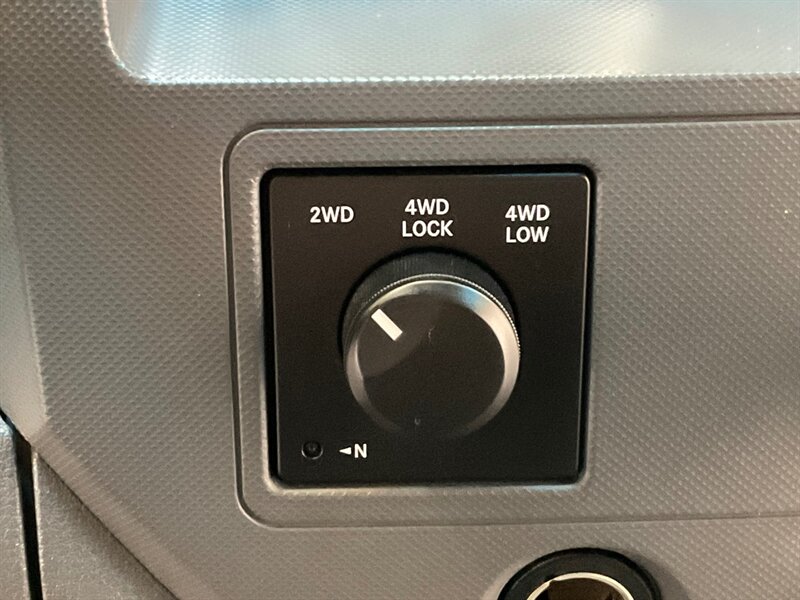 2007 Dodge Ram 2500 Big Horn 4X4 5.9L DIESEL / 55K MILES / NEW TIRES / LONG BED / ZERO RUST / LOCAL TRUCK - Photo 18 - Gladstone, OR 97027