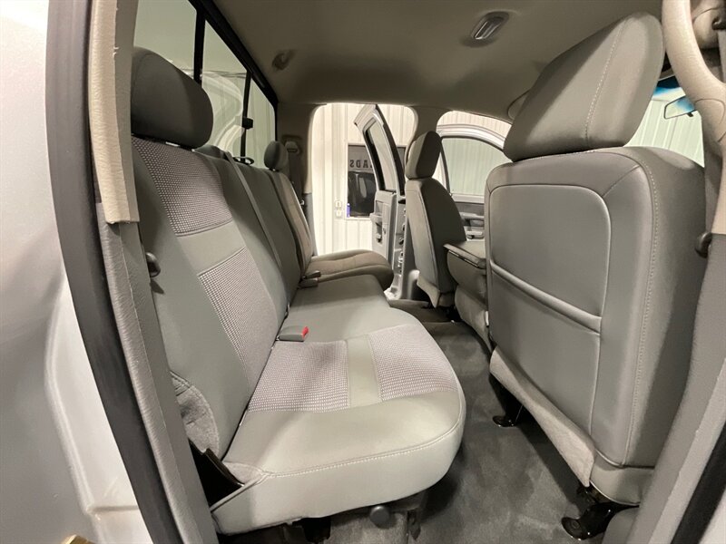 2007 Dodge Ram 2500 Big Horn 4X4 5.9L DIESEL / 55K MILES / NEW TIRES / LONG BED / ZERO RUST / LOCAL TRUCK - Photo 13 - Gladstone, OR 97027