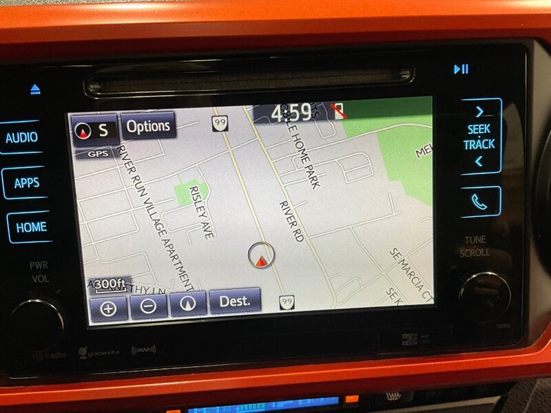 2017 Toyota Tacoma TRD Sport Double Cab 4X4 / V6 / LONG BED/NEW TIRES / Navigation & Backup Camera / Sunroof / Blind Spot Alert / ZERO RUST - Photo 48 - Gladstone, OR 97027